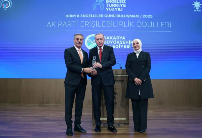 Engelsiz Türkiye ve engelli haklarıyla ilgili uluslararası ödül teslim töreni.