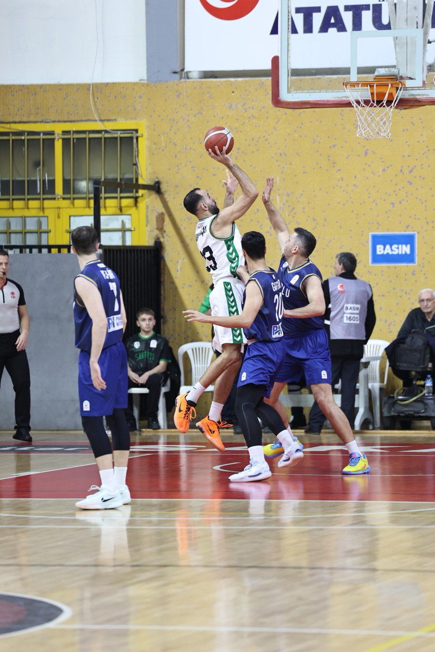 Büyükşehir Basketbol, namağlup serisini 9 maça çıkardı: 80-63