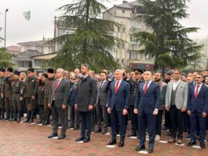 Sapanca’da 23 Nisan Ulusal Egemenlik ve Çocuk Bayramı Çelenk Töreniyle Kutlandı