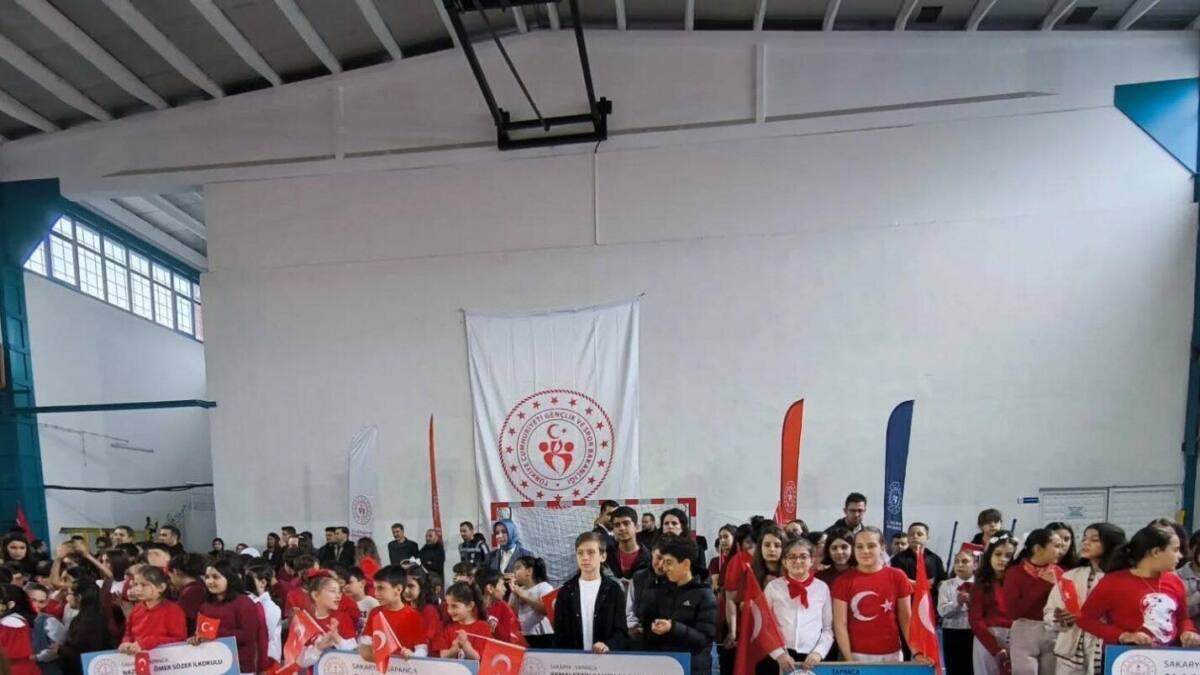 Sapanca’da 23 Nisan Ulusal Egemenlik ve Çocuk Bayramı Coşkuyla Kutlandı