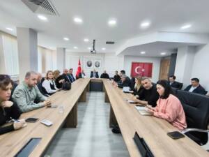 Sapanca'da Okul Müdürleriyle Eğitim Değerlendirme Toplantısı Yapıldı