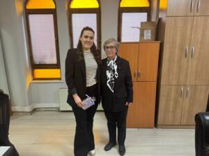 Sapanca Belediyesi'nden Kadın Çalışanlara 8 Mart'ta Anlamlı Ziyaret ve Kutlama